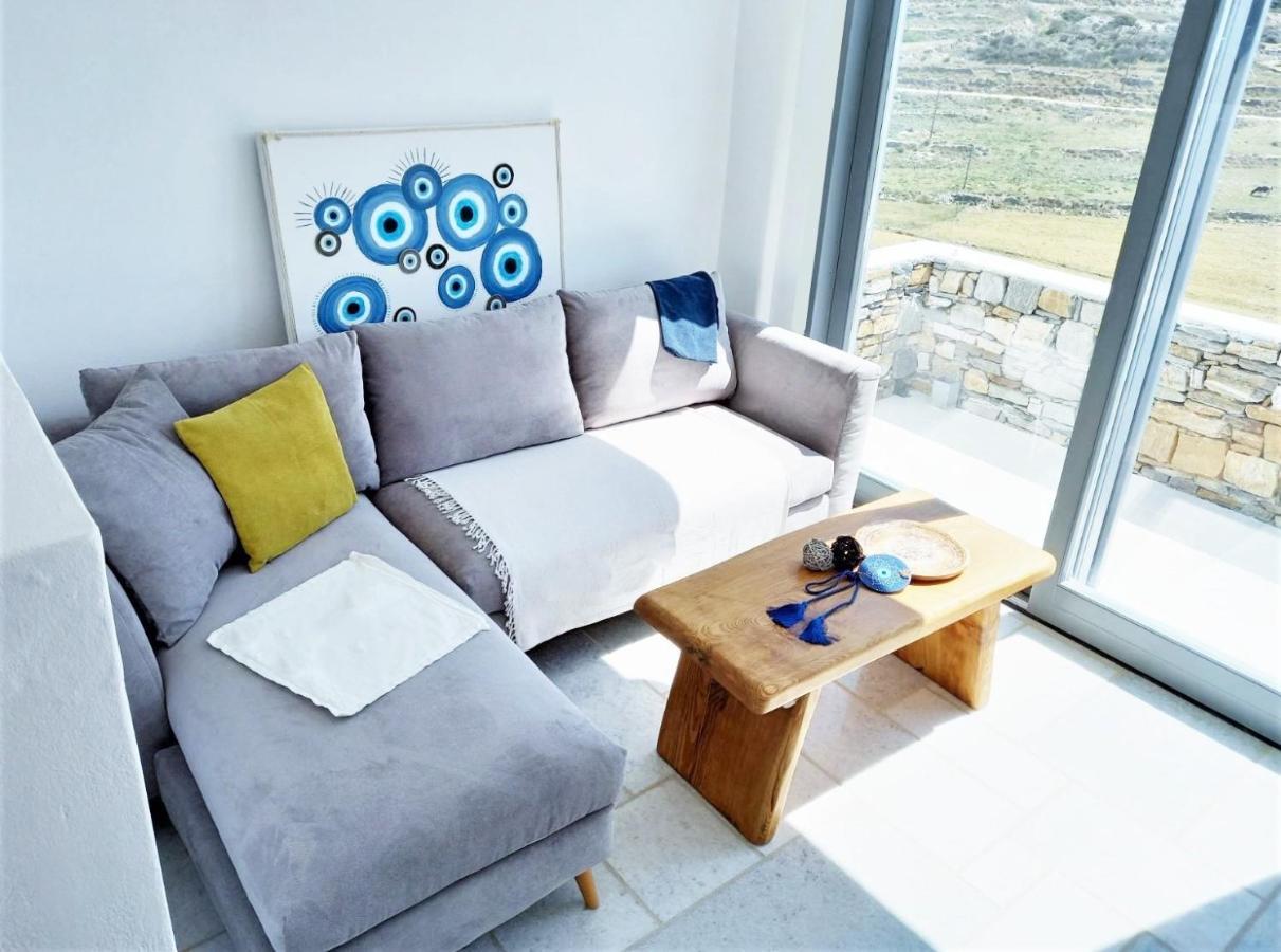 View Paros * Krotiri