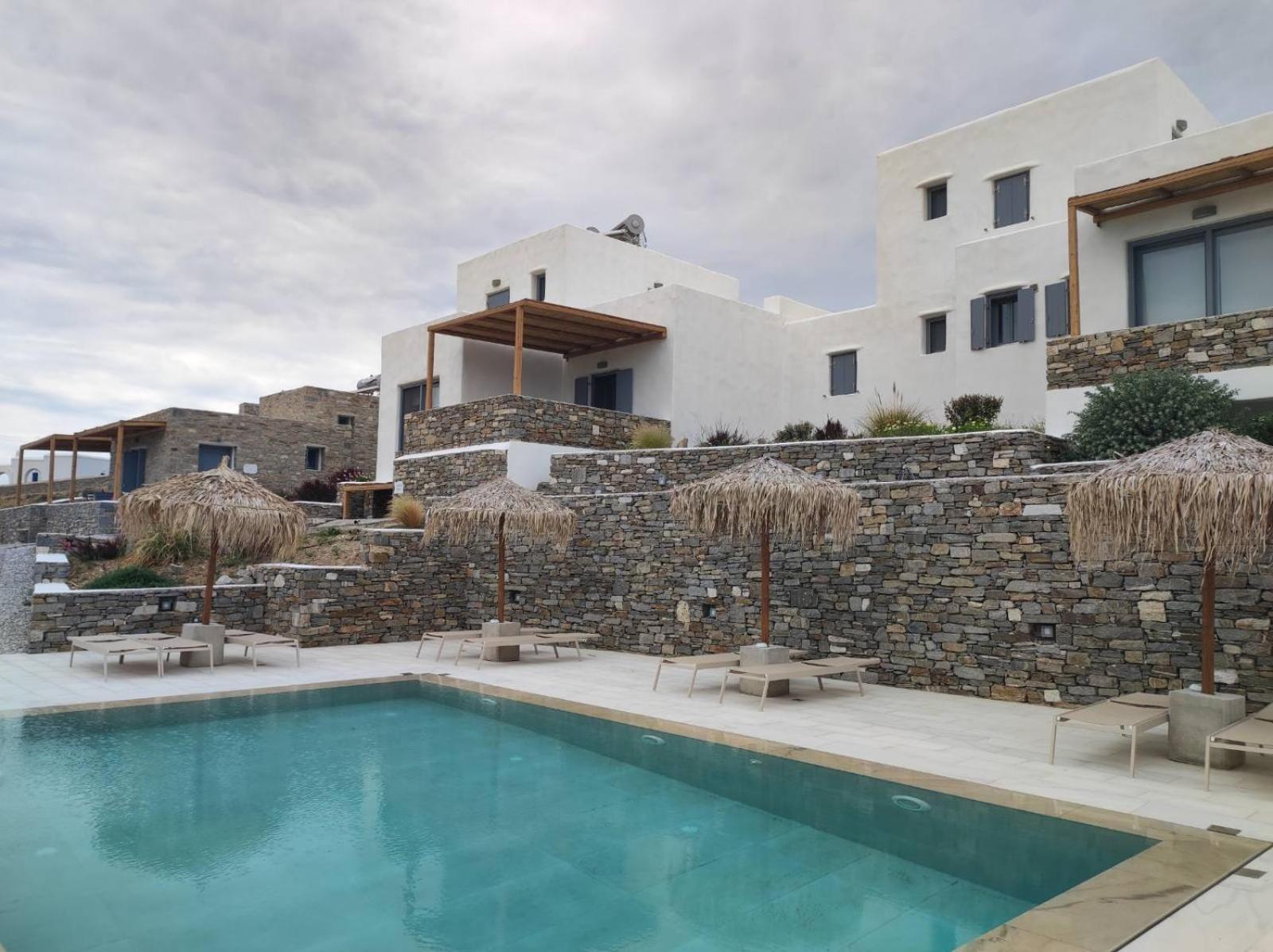 View Paros Krotiri